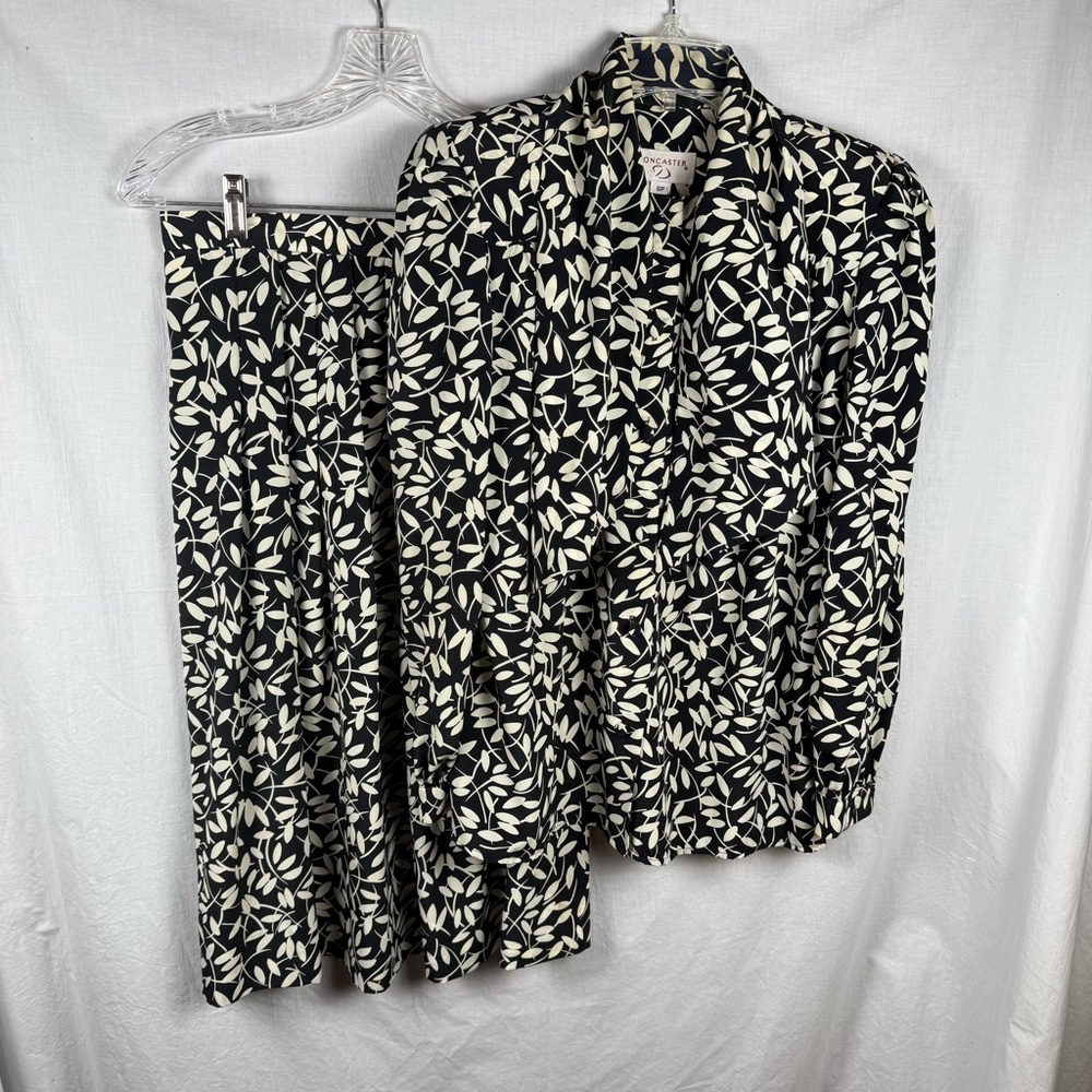 Black and Cream Leaf Print Blouse and Skirt Set